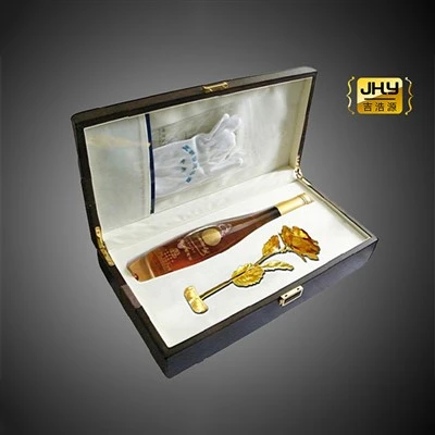 Black Wooden Wine Box