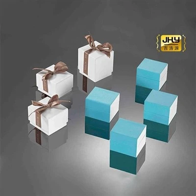 Delicate Travel Jewelry Organiser