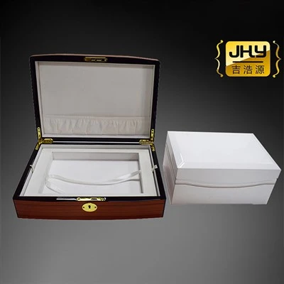 Wooden Lacquered Coin Box